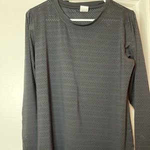Zyia Black Chill Long Sleeve Tee Size L